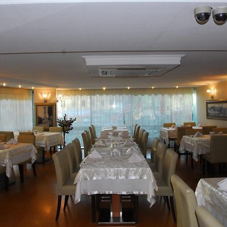 Adana Erten Hotel Eksteriør bilde