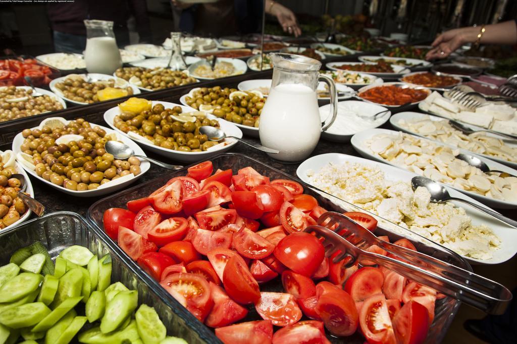Adana Erten Hotel Eksteriør bilde
