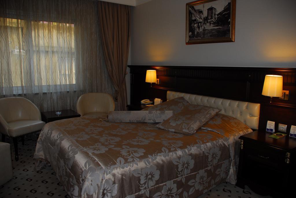 Adana Erten Hotel Eksteriør bilde